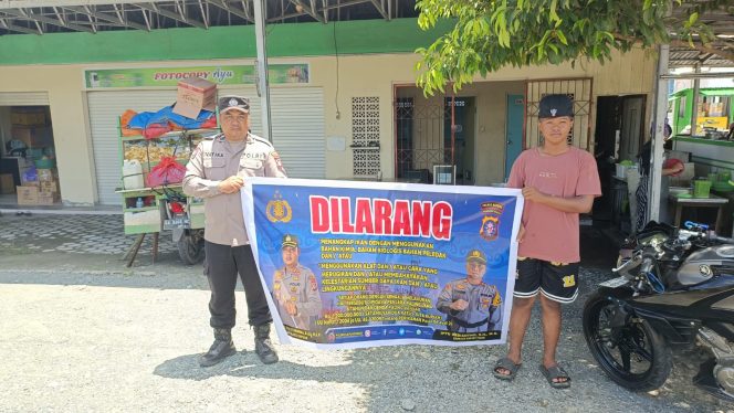 
					Cegah Perusakan Ekosistem Perairan, Polsek Kapuas Timur Sosialisasikan Bahaya Illegal Fishing untuk Keberlanjutan