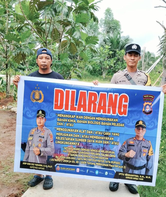 
					Cegah Perusakan Ekosistem Perairan, Polsek Kapuas Timur Sosialisasikan Bahaya Illegal Fishing untuk Keberlanjutan