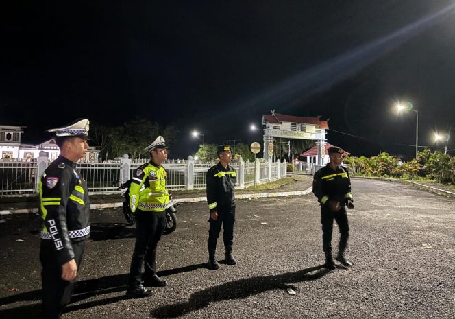 
					Patroli Malam Hari, Polres Murung Raya Cegah Aksi Premanisme dan Balapan Liar Di Alun-Alun