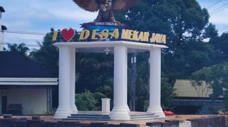 Simbol Kebangsaan Segera Rampung: Pembangunan Tugu Pancasila di Desa Mekar Jaya Mencapai 95 Persen