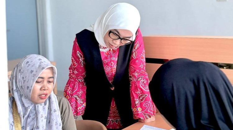 Optimalkan Standar Layanan, Bupati Ayu Asalasiyah Sidak Mall Pelayanan Publik Way Kanan di Baradatu 