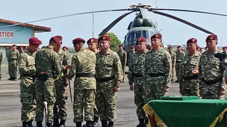 SERAH TERIMA JABATAN DANLANUDAD GATOT SOEBROTO PUSPENERBAD