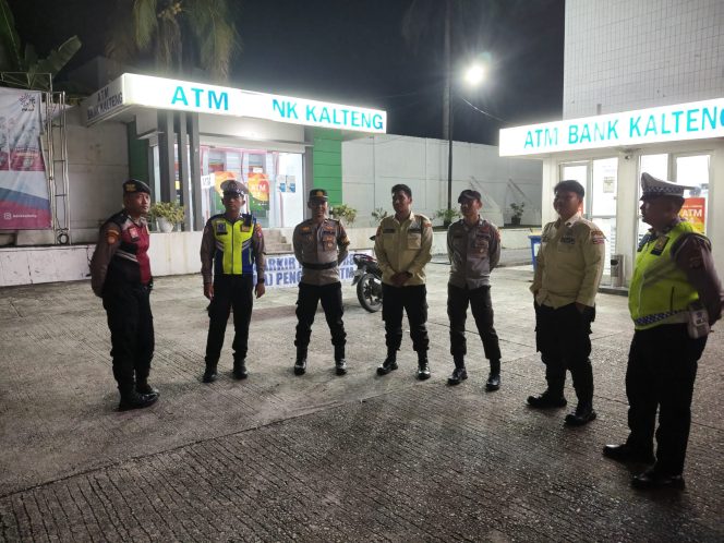 
					Polres Barito Utara Gelar Patroli Malam dan Sambang Objek Vital