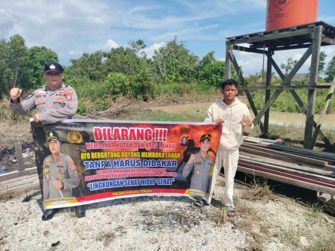 
					Personil Polsek kapuas tengah Rutin lakukan imbauan larangan  karhutla kepada masyarakat.