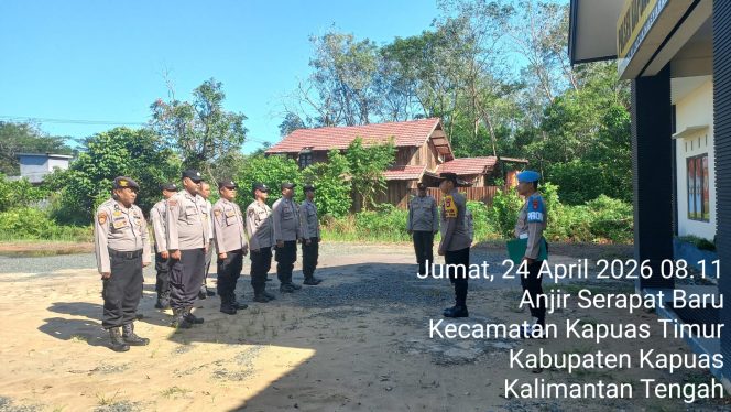 
					Apel Pagi Polsek Kapuas Timur Arahkan Personil Maksimalkan Pelayanan Kepada Masyarakat