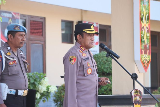 
					Apel Jam Pimpinan, Kapolres Murung Raya Tekankan Personel Tingkatkan Disiplin dan Pelayanan Terhadap Masyarakat