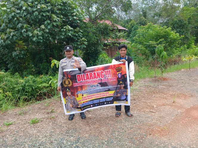 
					“Cegah Karhutla” Polsek Kapuas Timur Rutin Sosialisasi dan Imbau Masyarakat Tidak Membakar Hutan dan Lahan