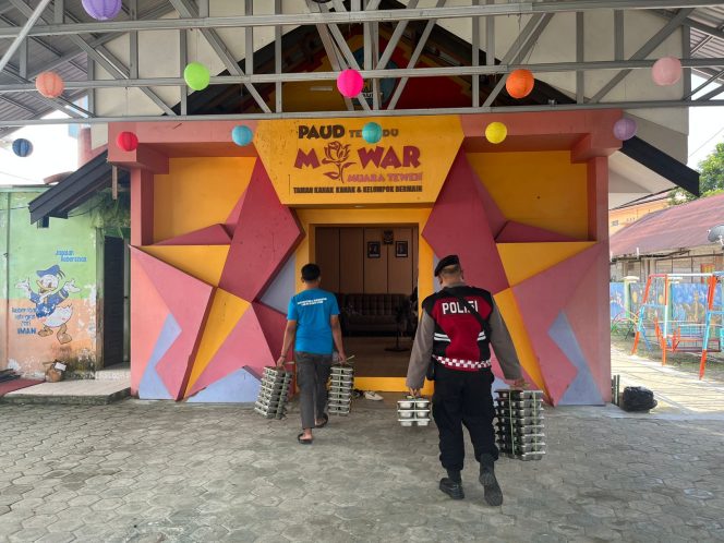 
					Polres Barito Utara Kawal Ketat Distribusi Makanan Bergizi Gratis, Pastikan Siswa Terima Manfaat