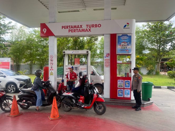 
					Pasca Penyesuaian Harga BBM, Polsek Ketapang Perketat Pengawasan di 9 SPBU