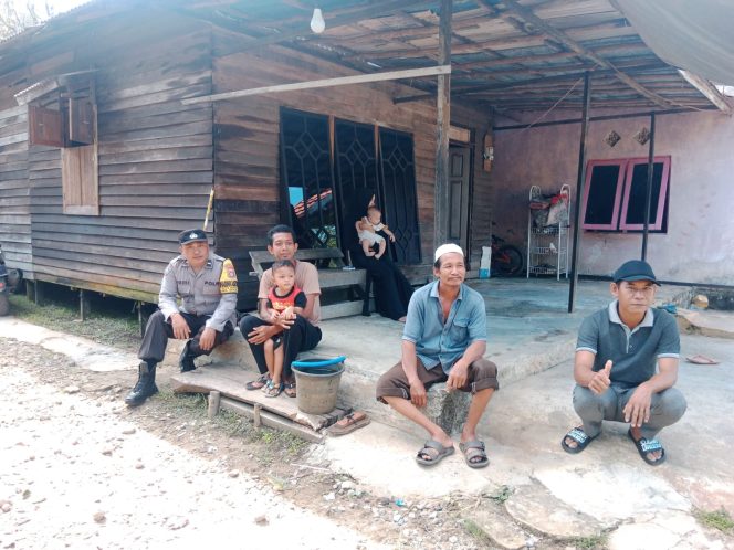 
					Antisipasi Gangguan Kamtibmas Personil Polsek Basarang Giat Patroli Dialogis