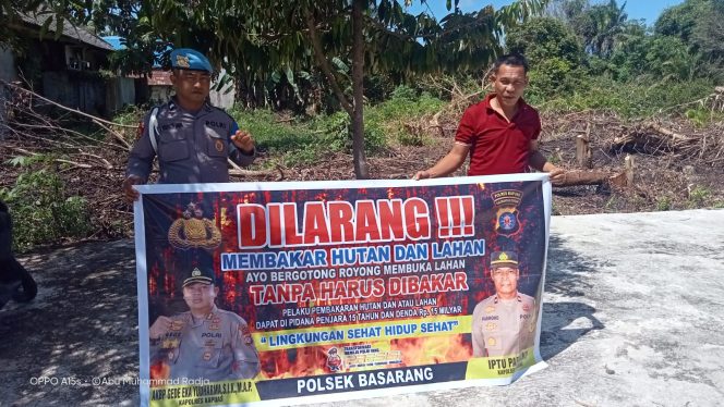 
					Cegah Terjadinya Karhutla, Anggota Polsek Basarang Lakukan Sosialisasi Secara Rutin