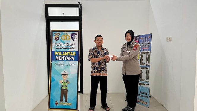 
					**Sat Lantas Polres Bartim Tingkatkan Pelayanan Regident SIM, Pastikan Ujian Aman dan Terkontrol**
