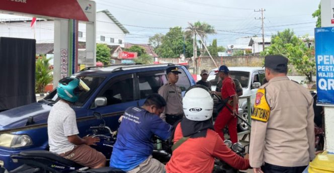 
					Polres Barito Utara Gencarkan Sosialisasi Antisipasi Panic Buying BBM di Muara Teweh
