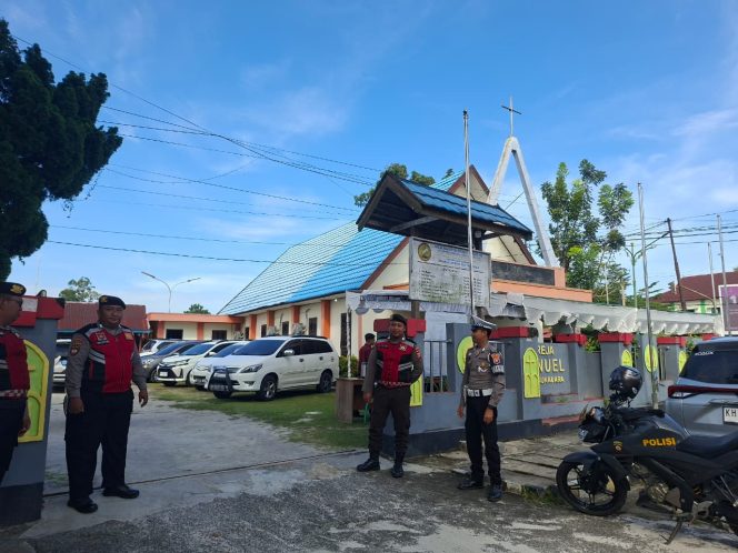 
					Personel Sat Samapta Polres Sukamara Intensifkan Patroli Gereja Saat Paskah