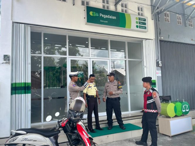 
					Satlantas Polres Seruyan Laksanakan Patroli Dialogis, Ciptakan Situasi Kondusif di Kuala Pembuang