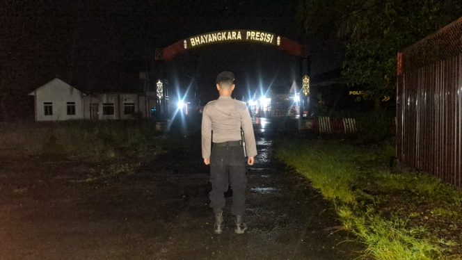 
					Satsamapta Polres Bartim Patroli Mako Sasar Asrama Polres