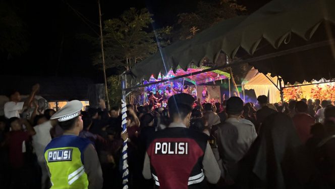 
					PAMAPTA II POLRES SERUYAN PATROLI OBJEK VITAL DAN KERAMAIAN MALAM HARI