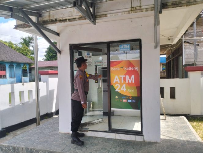 
					Hadirkan Rasa Aman, Polsek Tewah Perketat Pengamanan Bank dan Pusat Pertokoan