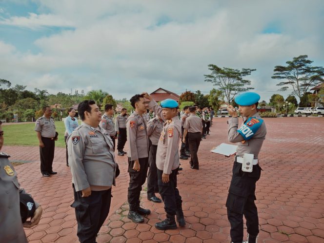 
					Tegakkan Kedisiplinan Internal, Sipropam Polres Gumas Temukan 6 Anggota Tidak Rapi