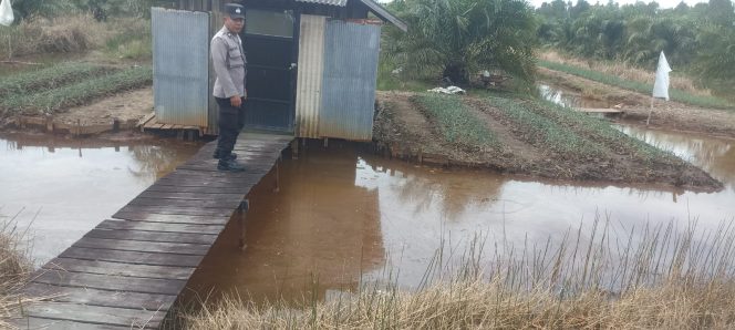 
					Personil Polsek Basarang Cek Sumber Air Antisipasi Karhutla Di Wilayah Kecamatan Basarang