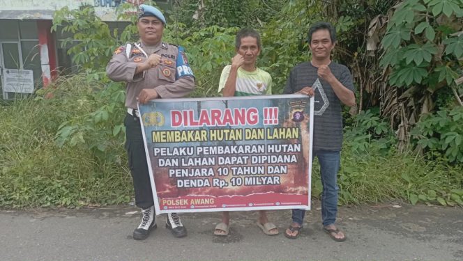 
					**Cegah Karhutla Sejak Dini, Polsek Awang Gencar Sosialisasi ke Warga Desa Hayaping**