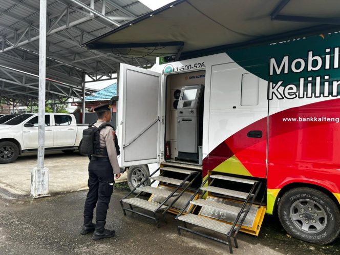 
					*Personel Polres Bartim Perketat Pengamanan Mobil Kas Bank Kalteng, Jaga Keamanan Nasabah di Area Perbankan*