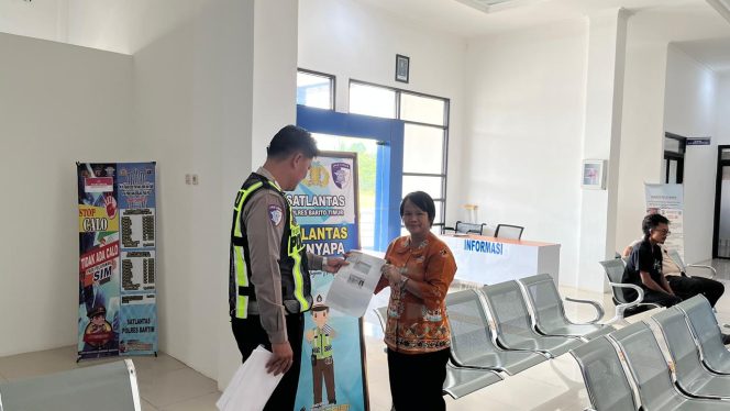 
					**Pelayanan Humanis di Satpas Bartim, Satlantas Hadir dengan Senyum Layani Peserta Uji SIM**