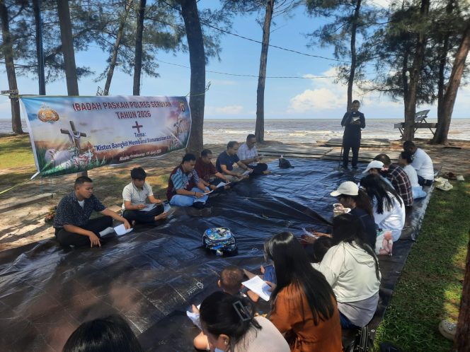 
					POLRES SERUYAN GELAR IBADAH PASKAH, TINGKATKAN IMAN DAN SOLIDITAS PERSONEL