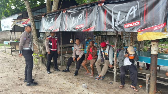 
					POLRES SERUYAN GELAR PATROLI DIALOGIS PRESISI DAN SOSIALISASI CALL CENTER 110 DI PASAR SAIK