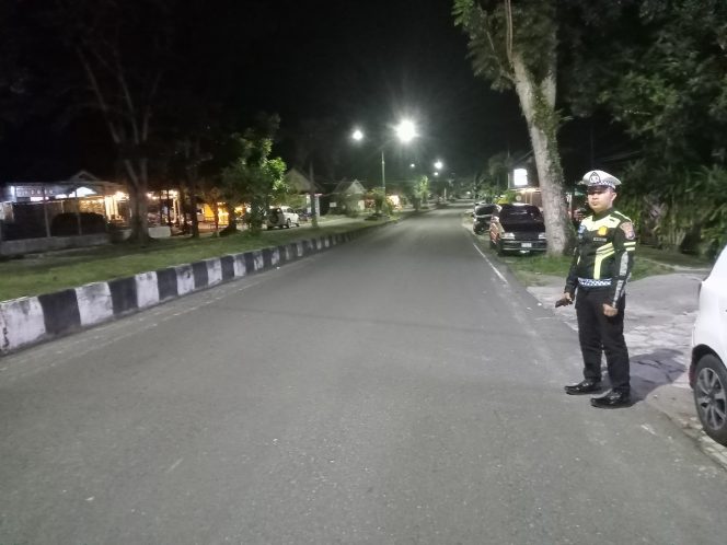 
					Cipta Kondisi Jam Rawan, Sat Lantas Polres Sukamara Patroli Malam Antisipasi Balap Liar