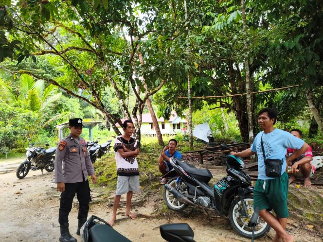 
					Pererat Tali Silaturahmi, Polsek Rungan Rangkul Hangat Warga Jakatan Raya