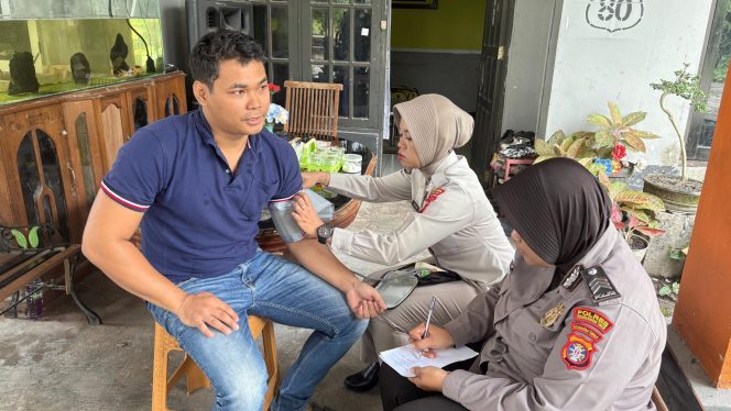 
					SIdokkes Polres Kotim Home Visit PNPP Polres Kotim Sakit Kronis.