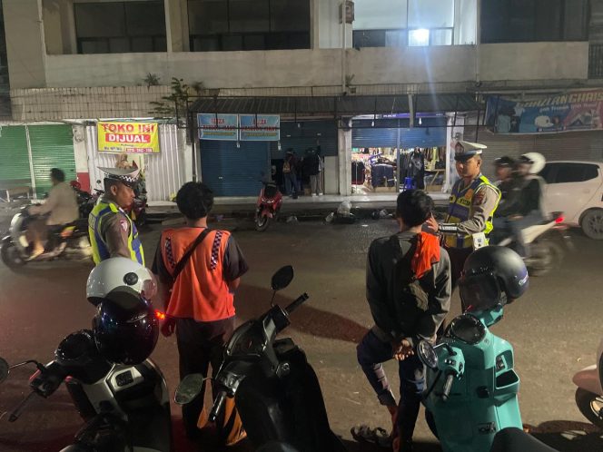 
					Blue Light Patrol Satlantas Polres Kotim, Cegah Balap Liar hingga Anak Bawa Motor