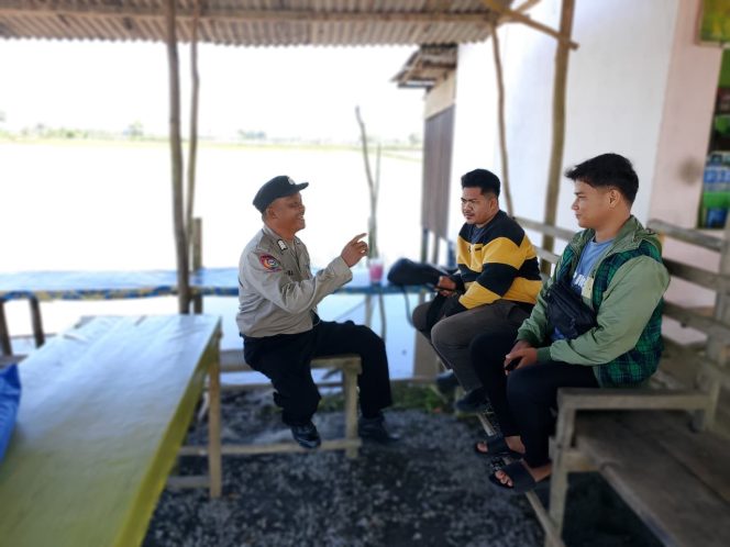 
					Pererat Hubungan dengan Warga, Polsek Pandih Batu Gencarkan Sambang Door to Door