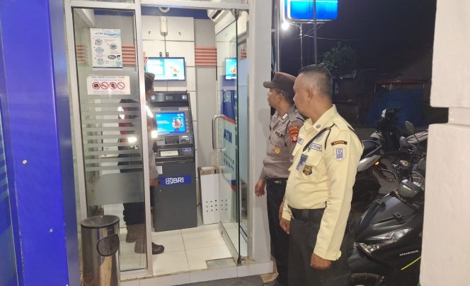 
					Polsek Kahayan Kuala Intensifkan Patroli Malam di Objek Vital dan Pemukiman Bahaur