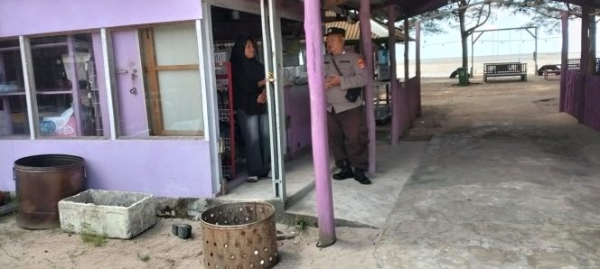 
					Jaga Kondusivitas Pesisir, Polsek Pantai Lunci Rutinkan Patroli Pagi Hari