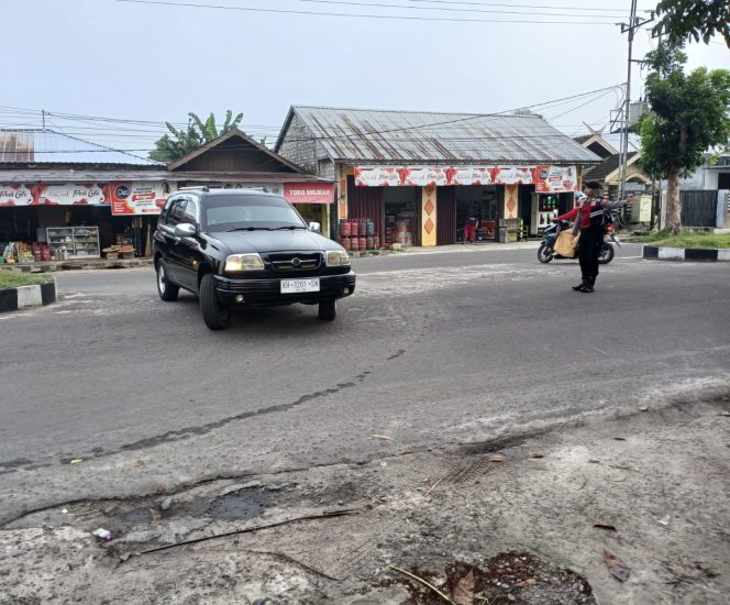 
					Optimalkan Pelayanan Pagi, Sat Samapta Polres Sukamara Siaga di Titik Rawan Laka Lantas