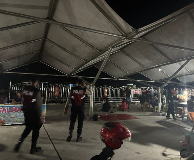 
					Pastikan Keamanan Jalur Air, Sat Samapta Polres Sukamara Patroli Malam di Pelabuhan Speed Boat DAS Jelai