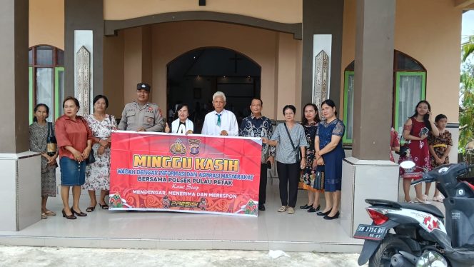 
					POLDA KALTENG/POLRES KAPUAS/POLSEK PULAU PETAK GELAR GIAT “MINGGU KASIH”