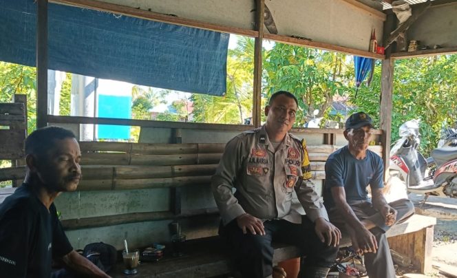 
					PERSONIL POLSEK PULAU PETAK LAKSANAKAN PATROLI DIALOGIS KE DESA-DESA WILAYAH KECAMATAN PULAU PETAK