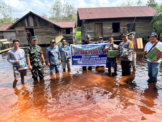 
					Forkopimcam  Cempaga Hulu Berikan Bantuan CSR Dari PT. BGA Grup Kepada Korban Banjir.