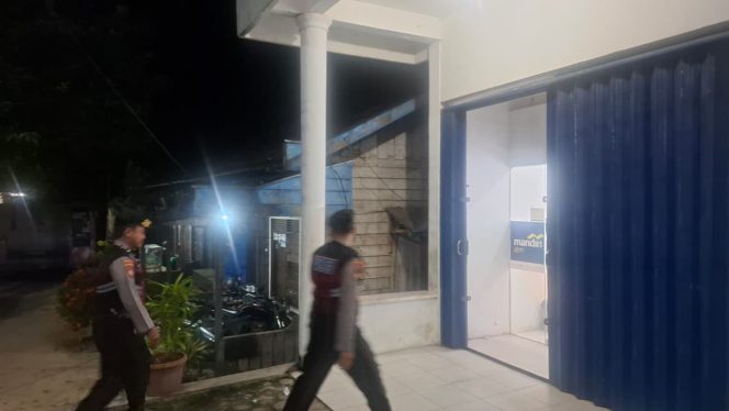 
					Monitoring Kamtibmas, Sat Samapta Sambangi Kawasan Perbankan Sukamara