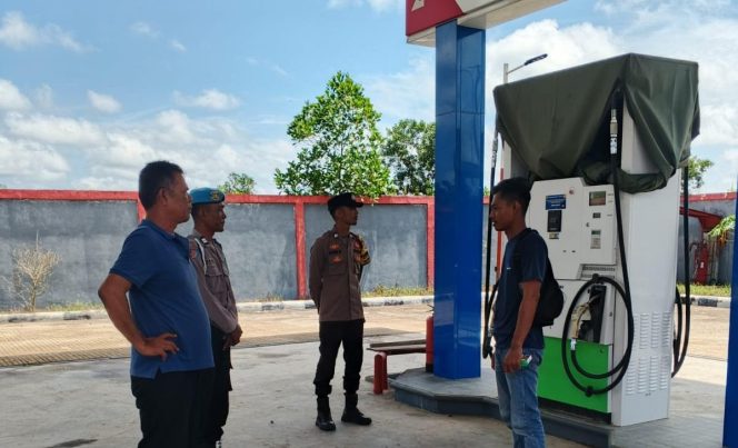 
					Patroli di SPBU Sebangau Kuala, Polisi Pastikan Keamanan Titik Keramaian