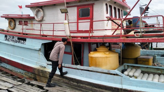 
					Ciptakan Situasi Aman, Polsek Jelai Laksanakan Patroli Dialogis Pagi
