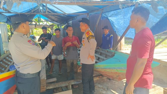 
					Polsek Banama Tingang Pererat Silaturahmi dengan Tokoh Masyarakat di Desa Pahawan