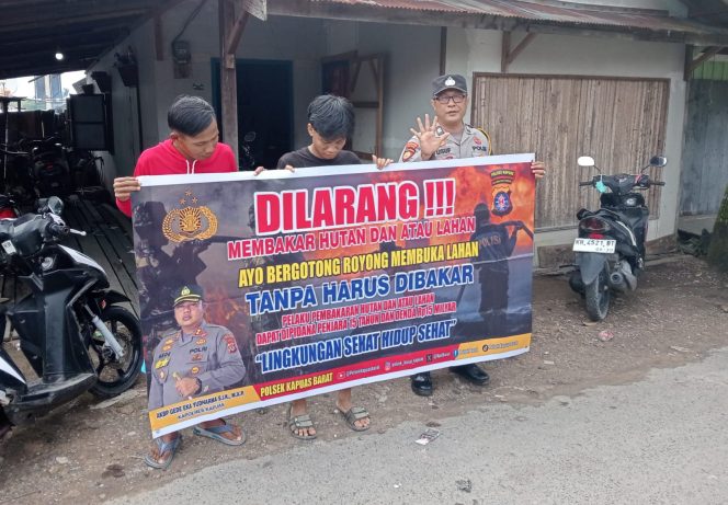 
					Cegah Karhutla, Polsek Kapuas Barat Sosialisasikan Larangan Membakar Lahan di Desa Saka Mangkahai