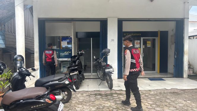 
					Berikan Jaminan Keamanan, Personel Sat Samapta Polres Sukamara Pantau Area Vital Daerah
