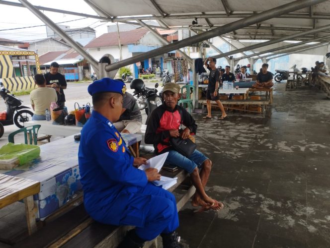 
					Wujudkan Kamtibmas Perairan, Sat Polairud Polres Sukamara Edukasi Warga tentang Bahaya Kebakaran Hutan