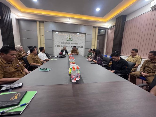 
					Bupati Aceh Tamiang Rakor Bersama Dirjen Perumahan terkait Hunian Tetap Korban Bencana hidrometeorologi