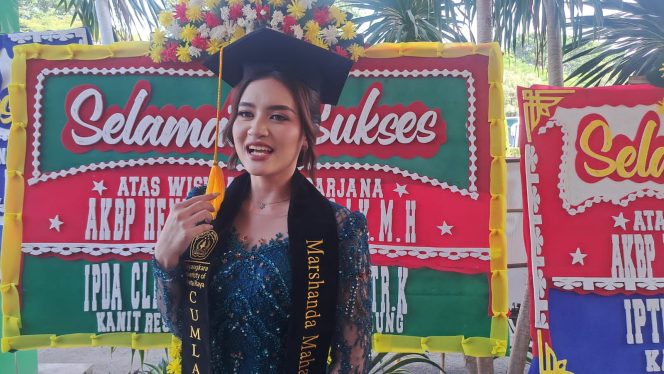 
					Inspirasi Wisuda: Marshanda Maharani Raih Cum Laude di UBHARA Jaya, Tekankan Pentingnya Resiliensi  ​